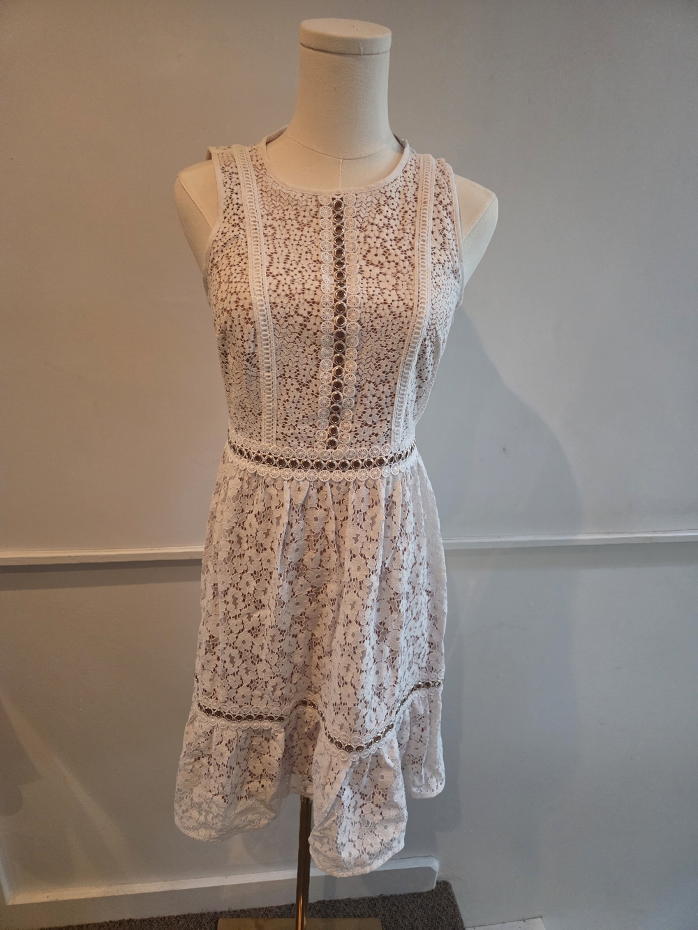 Michael Kors White Lace Eyelet Fit & Flare Dress Size 00 NWT